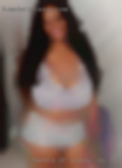 Female or couple with hedonistic pussy in WV ideals.