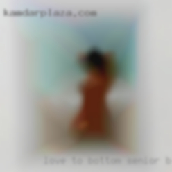 Love to for senior BBW bottom and suck hard cock.